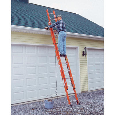 Werner 24 ft. H Fiberglass Telescoping Extension Ladder Type IA 300 lb. capacity