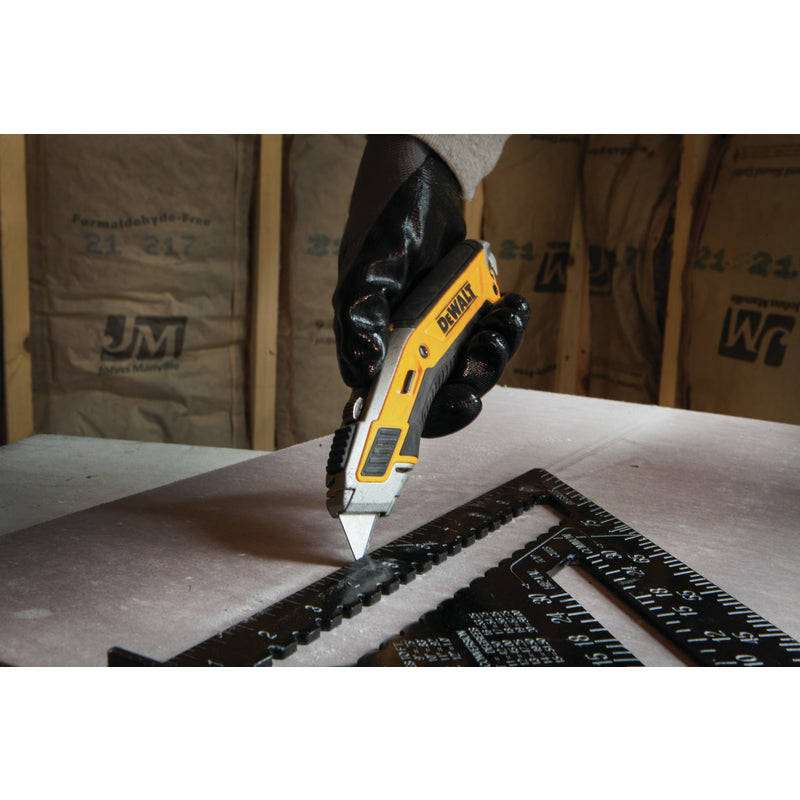 DeWalt 7 in. Retractable Utility Knife Black/Yellow 1 pk