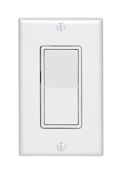 Leviton Decora Illuminated 15 amps Single Pole Rocker Switch White 1 pk