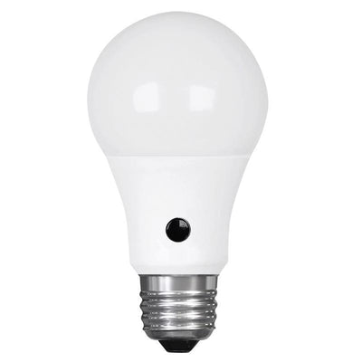 Feit Electric Intellibulb A19 E26 (Medium) LED Dusk to Dawn Bulb Daylight 60 Watt Equivalence 1 pk
