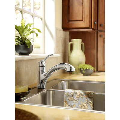 Moen Renzo One Handle Chrome Pull-Out Kitchen Faucet