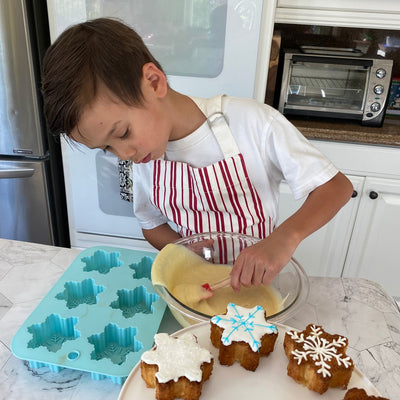 Handstand Kitchen Winter Wonderland Snowflake Cupcake Mold Silicone 1 pk